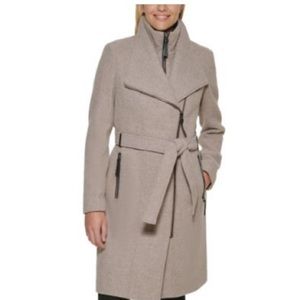 Calvin Klein Women’s Belted Coat